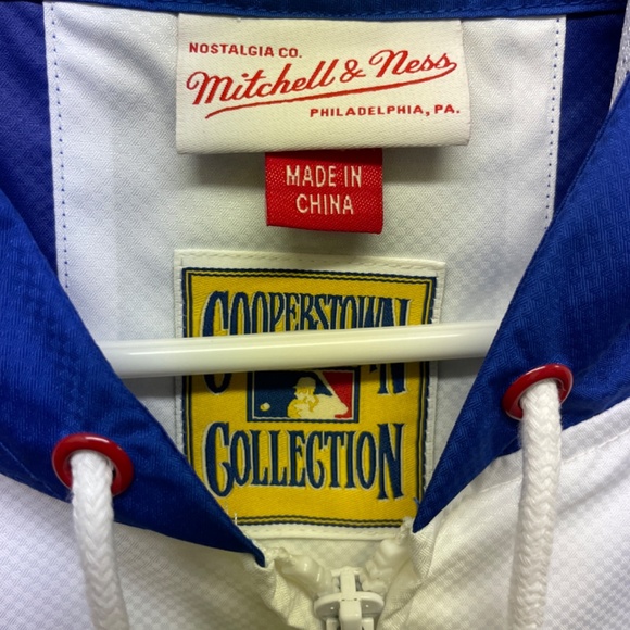 Atlanta Braves Jacket - Mitchell & Ness - Picture 2 of 2